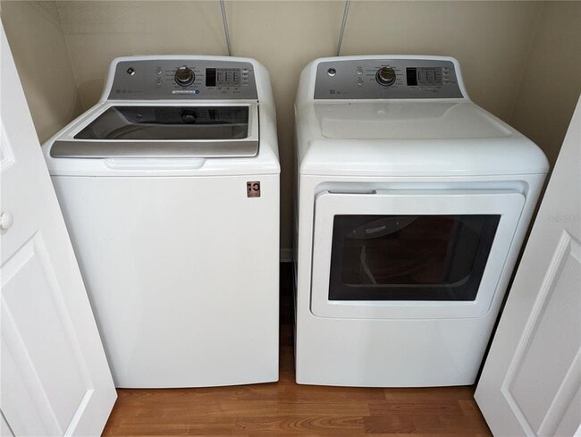 Building Photo - 8608 SW 77th Ave