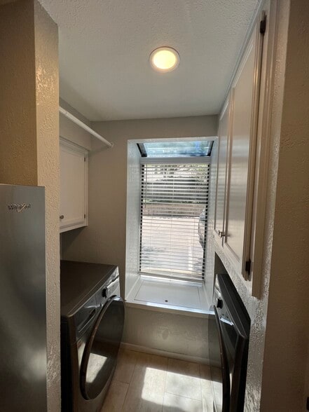 New Washer and Dryer - 3801 Menchaca Rd