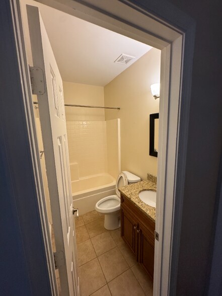 Primary Photo - 310 Primrose Ln