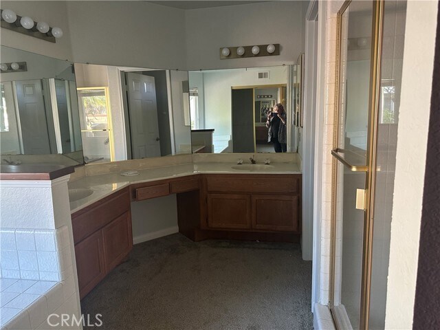 Building Photo - 9545 Alta Loma Dr