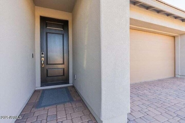 Building Photo - 247 E Las Puertas Ln