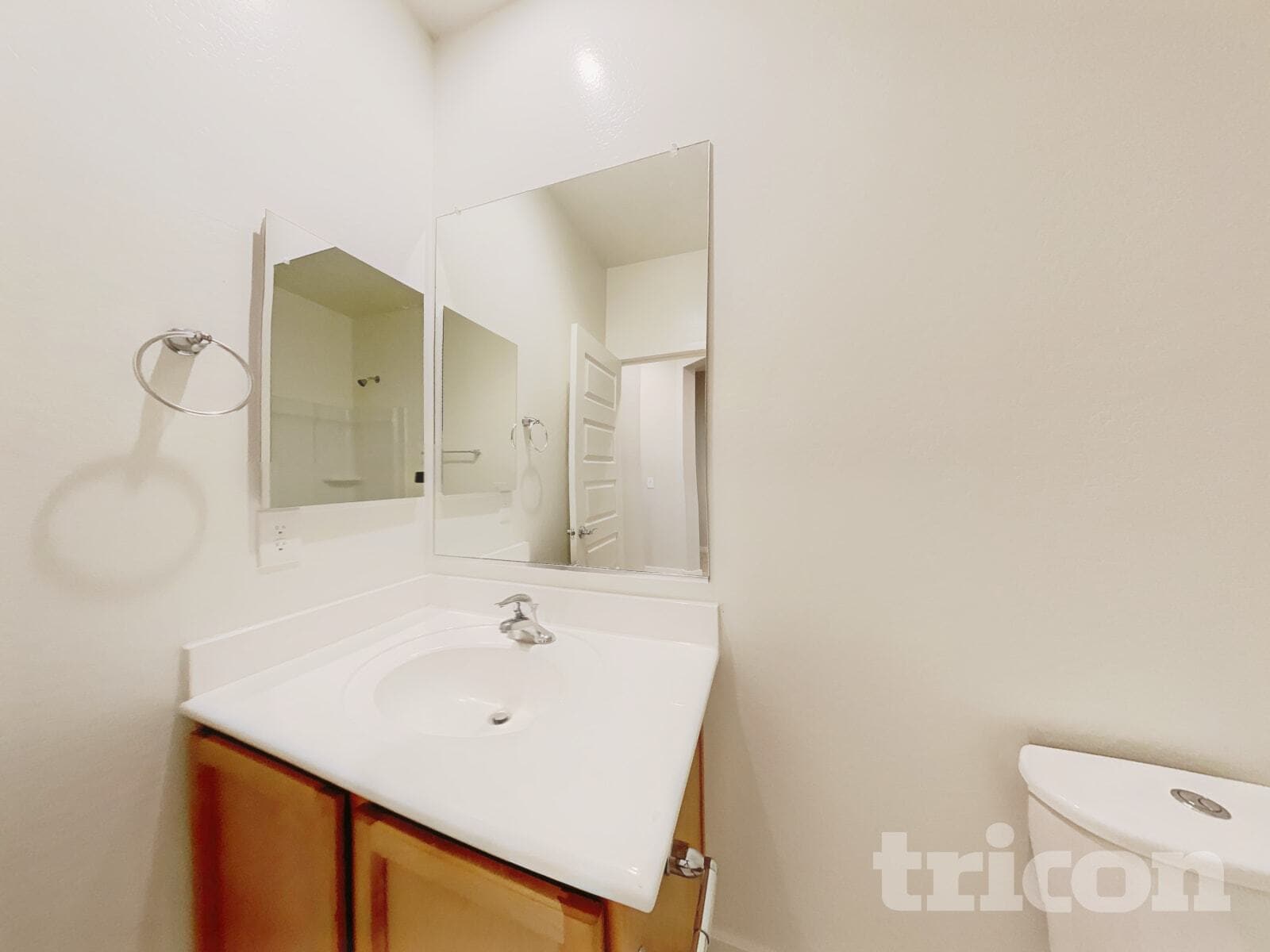 Building Photo - 439 W Tenia Trail