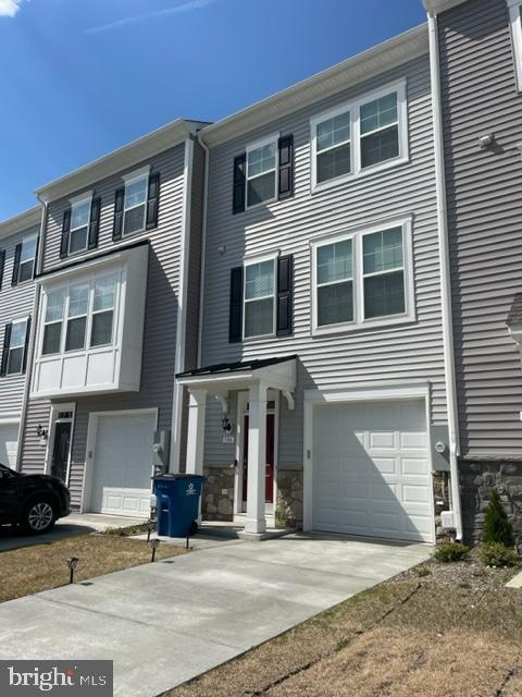 Building Photo - 106 Stribling Wy