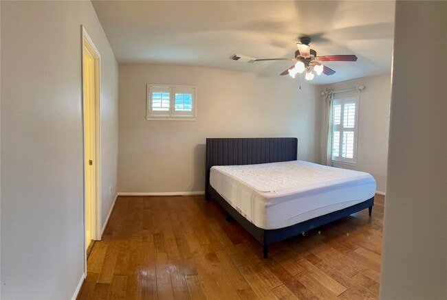 Building Photo - 13559 Fawn Lily Dr