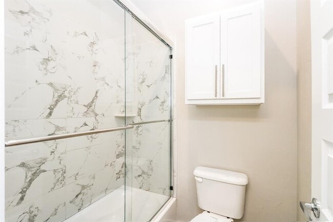 Building Photo - 11336 Paradise In Dr