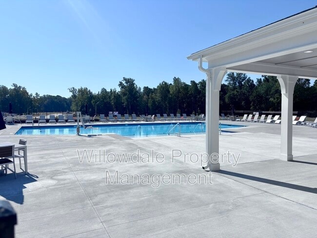 Building Photo - 400 Red Mangrove Dr