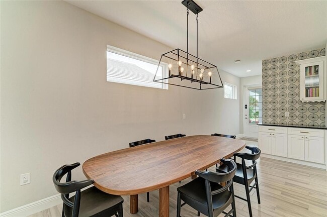 Building Photo - 1079 Waterline Ct