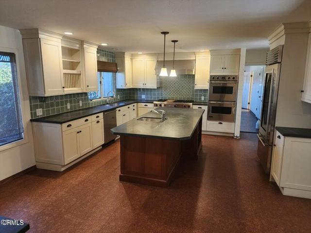 Building Photo - 1282 Fairway Dr