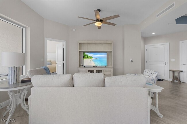 Building Photo - 4182 Bay Beach Ln