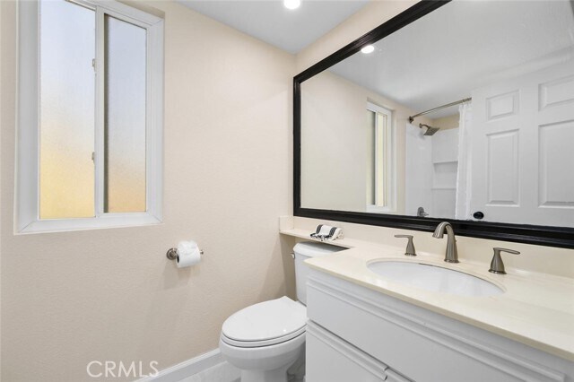 Building Photo - 626 San Nicholas Ct