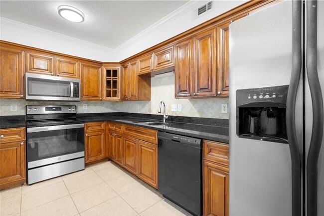 Building Photo - 4430 Tilly Mill Rd