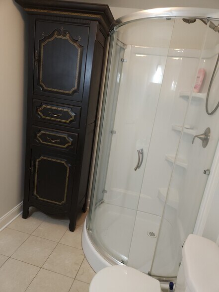 Building Photo - 90 Depot St