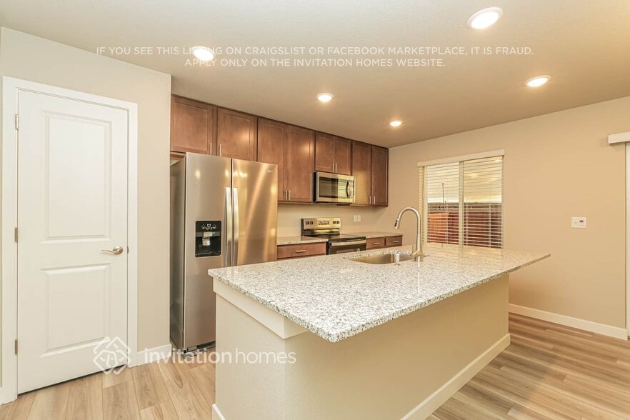 Building Photo - 11747 Mission Peak Pl