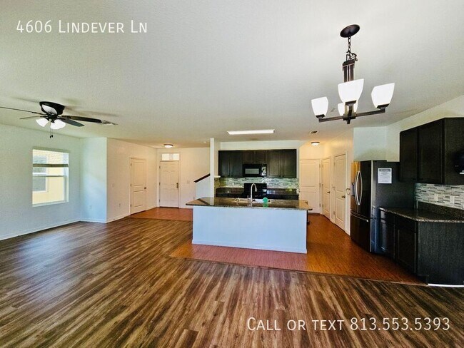 Building Photo - 4606 Lindever Ln