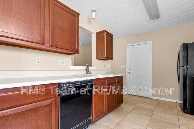 Building Photo - 3525 Park Bluff Ln NW