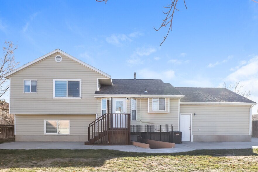 Building Photo - 8492 Merrick Ct