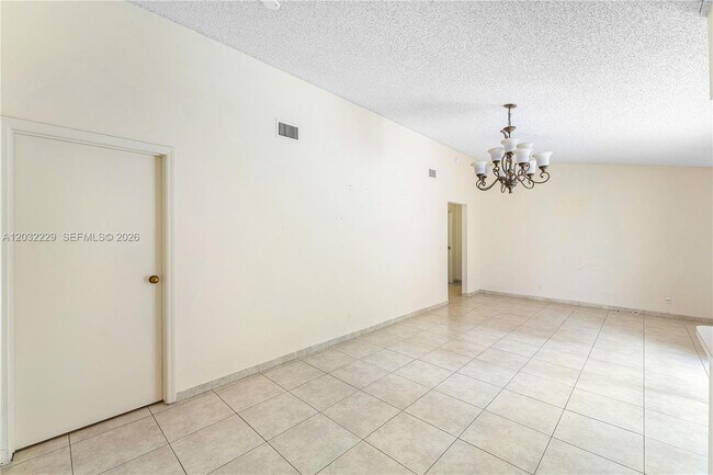 Building Photo - 1586 Old Cypress Trail