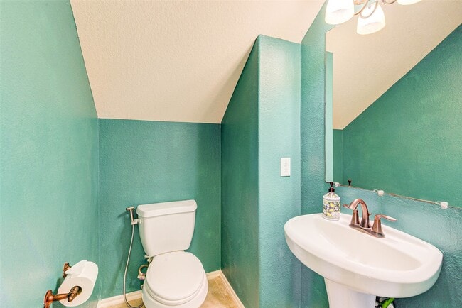 Building Photo - 15003 Telge Lake Trail