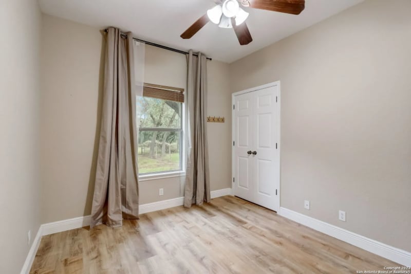 Building Photo - 471 Rose Blossom Loop