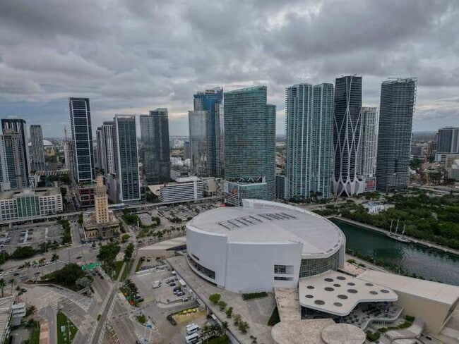 Building Photo - Orange Crush- Resort-Style Amenities