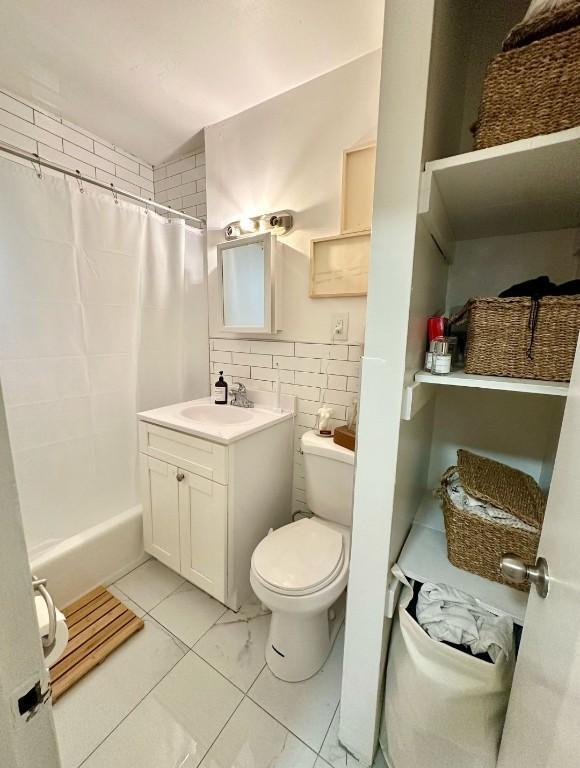 Building Photo - 1 bedroom in New York NY 10019