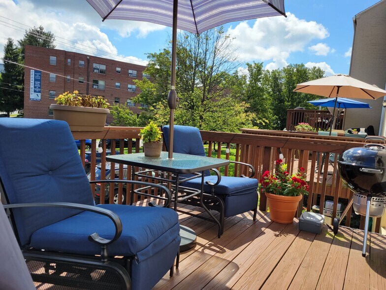 Building Photo - 4800 Bradley Blvd