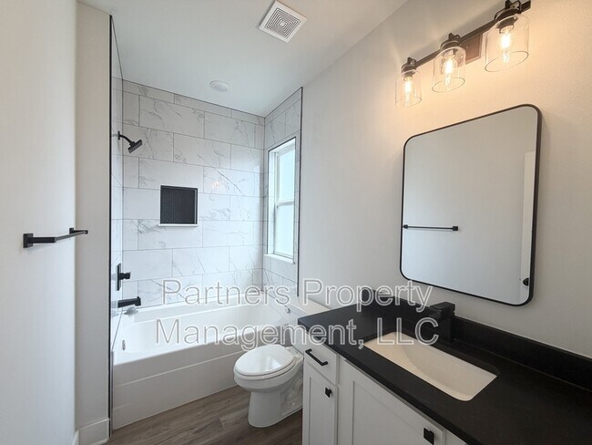 Building Photo - 3068 W Salida Ln