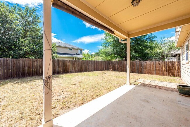 Building Photo - 10502 Wylie Dr