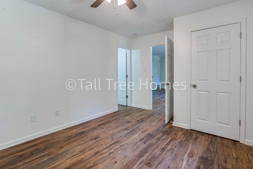 Building Photo - 325 Camp Ground Rd