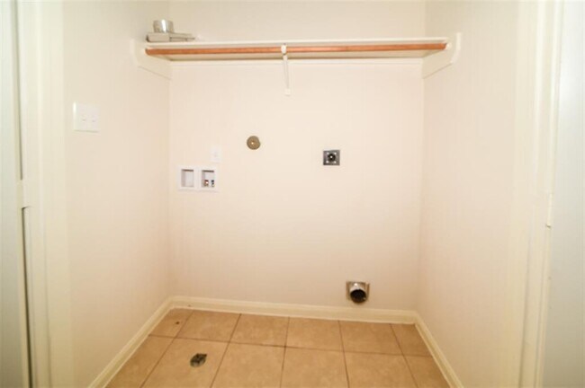 Building Photo - 20534 Marker Ridge Dr