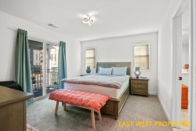 Building Photo - 140 Lantana Dr