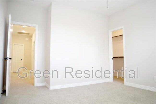 Building Photo - 27623 Dalton Bluff Ct