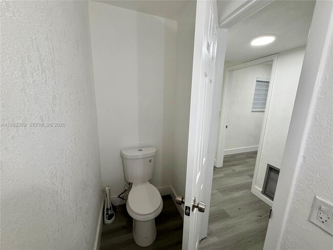 Building Photo - 7155 W 2nd Way