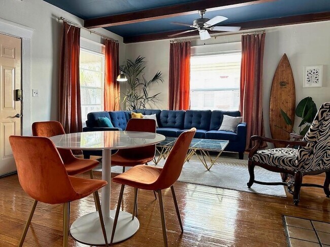 Building Photo - 333 9th Ave N