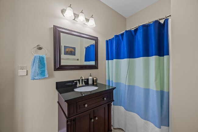 Building Photo - Spacious 3-Bedroom Home with Bonus Room & ...