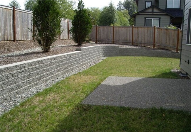 Building Photo - Beautiful 2-Story Monroe Home - Avail 8/20!