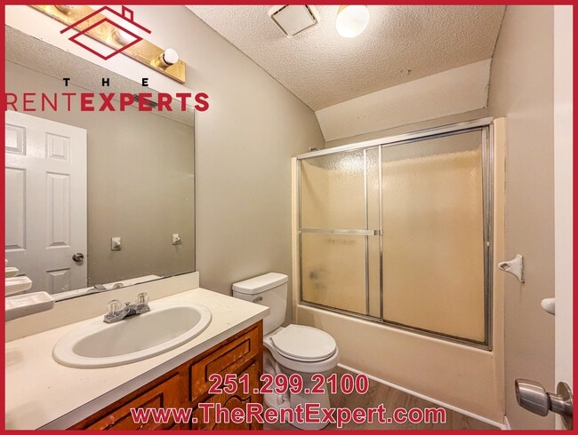 Building Photo - 3204 Wellborne Dr W