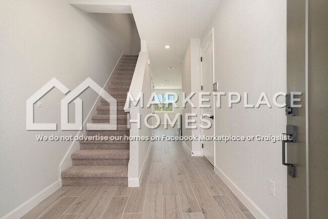 Building Photo - 7682 Deer Vly Cir