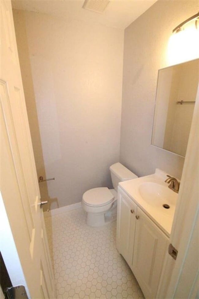 Building Photo - 10702 Lanshire Dr