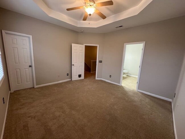 Building Photo - Beautiful 2-Story Townhome in Renaissance Park – Minutes from Downtown Raleigh!