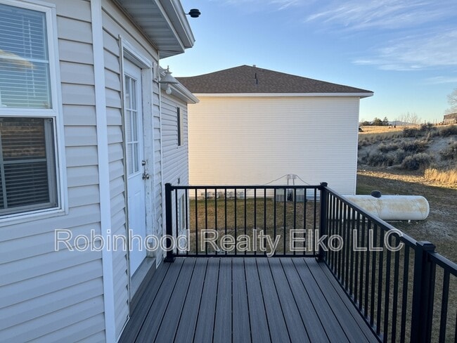 Building Photo - 333 Spring Creek Pkwy