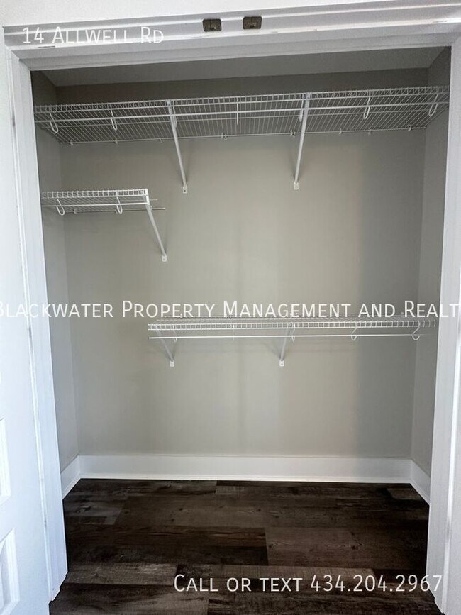 Building Photo - 14 Allwell Rd.