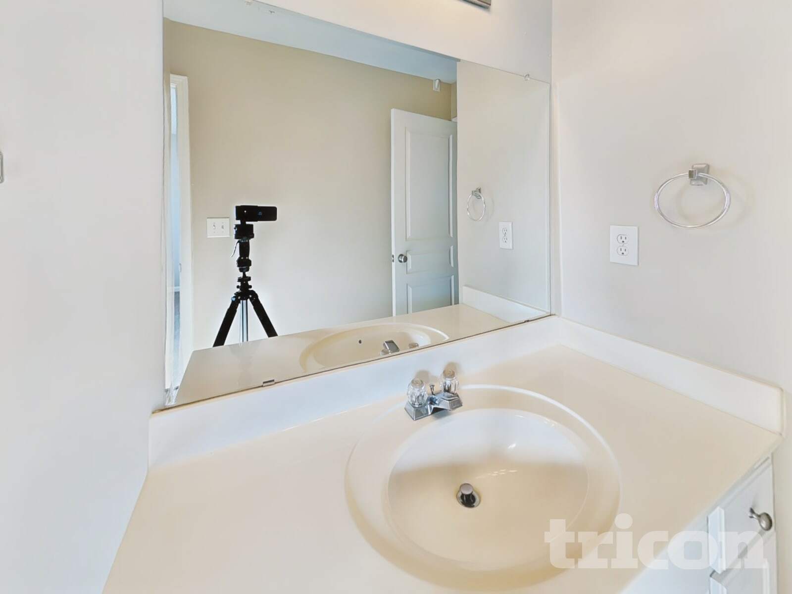 Building Photo - 1711 Crabapple Tree Ln