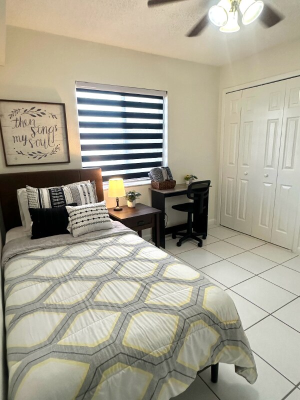 Building Photo - 8453 Mattituck Cir