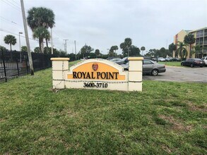 Building Photo - 3610 NW 21st St