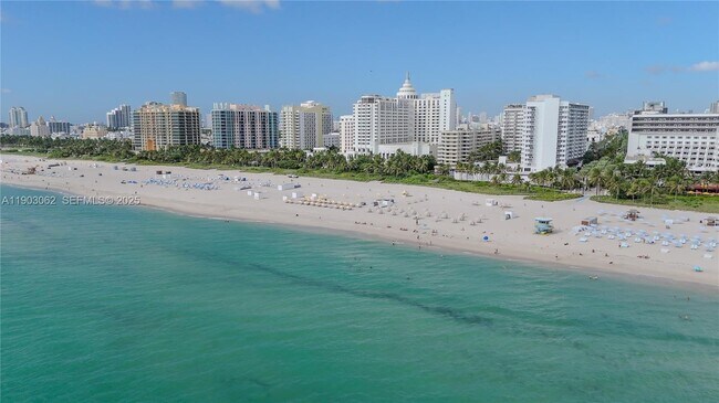 Building Photo - 100 Lincoln Rd