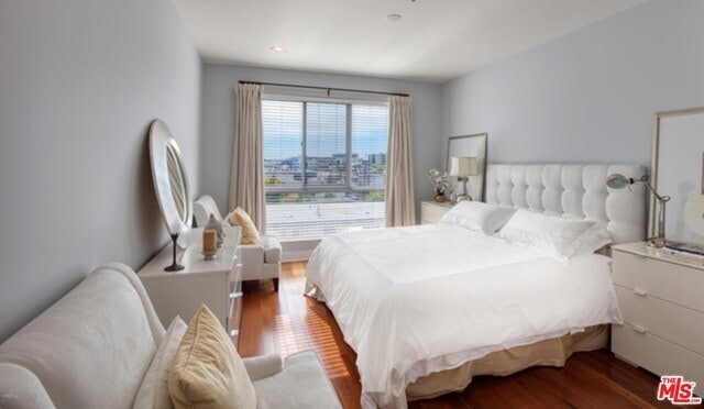 Building Photo - 817 N Alfred St