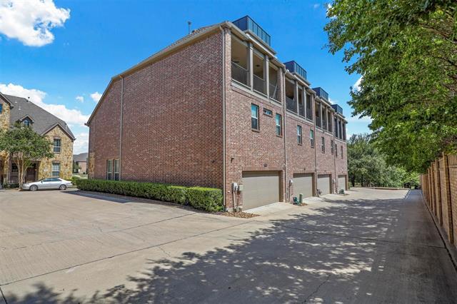 Building Photo - 4413 Riverview Dr