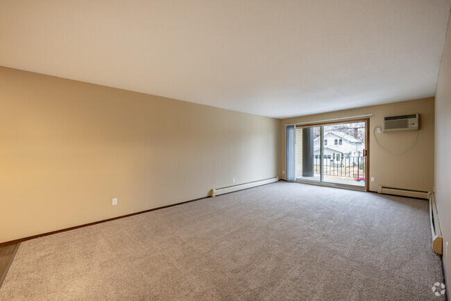 2BR, 1.5BA - 1,075SF - Living Room - St. Clair Commons 1304