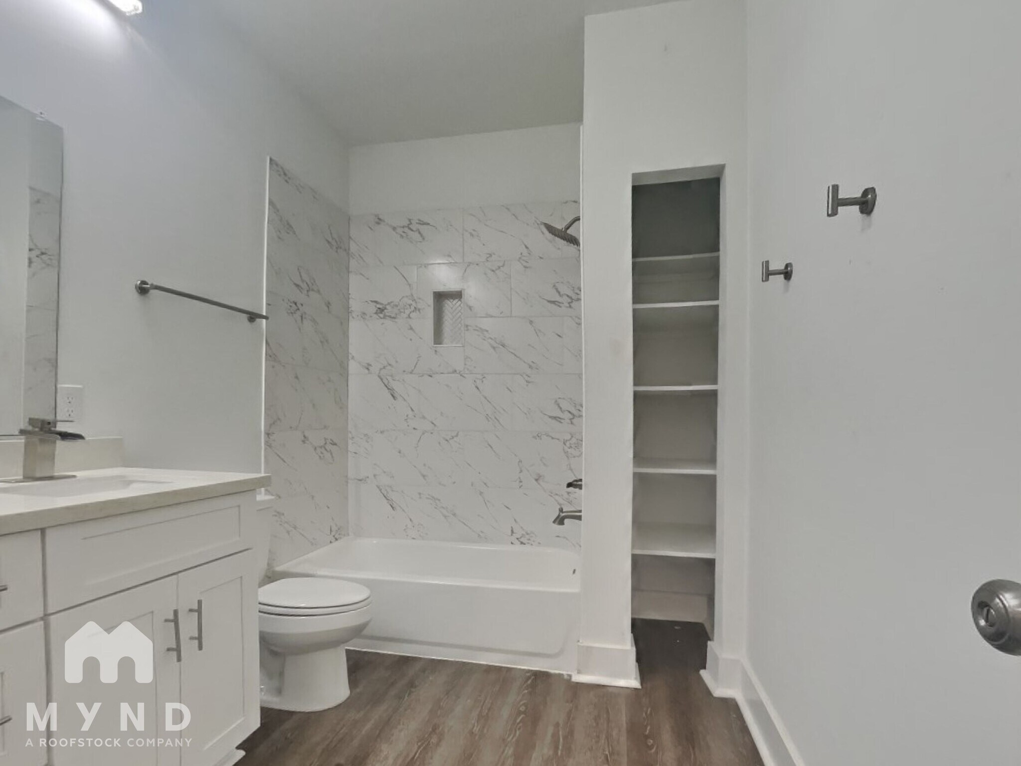 Building Photo - 7922 Jester St